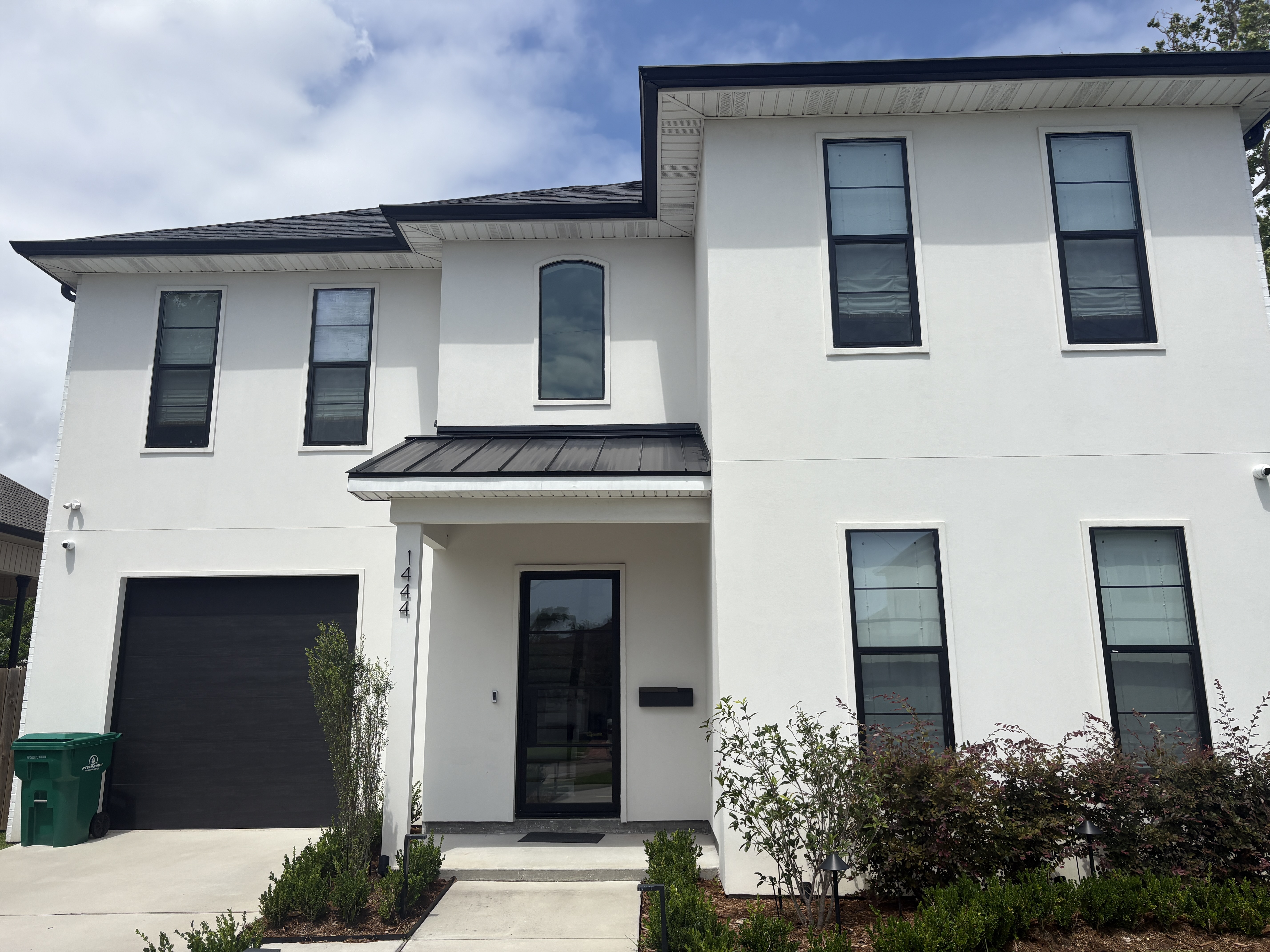 Modern two-story Louisiana home with spotless, freshly cleaned windows